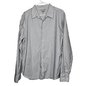 Men's Casual Black & White Stripe Button-Down Shirt